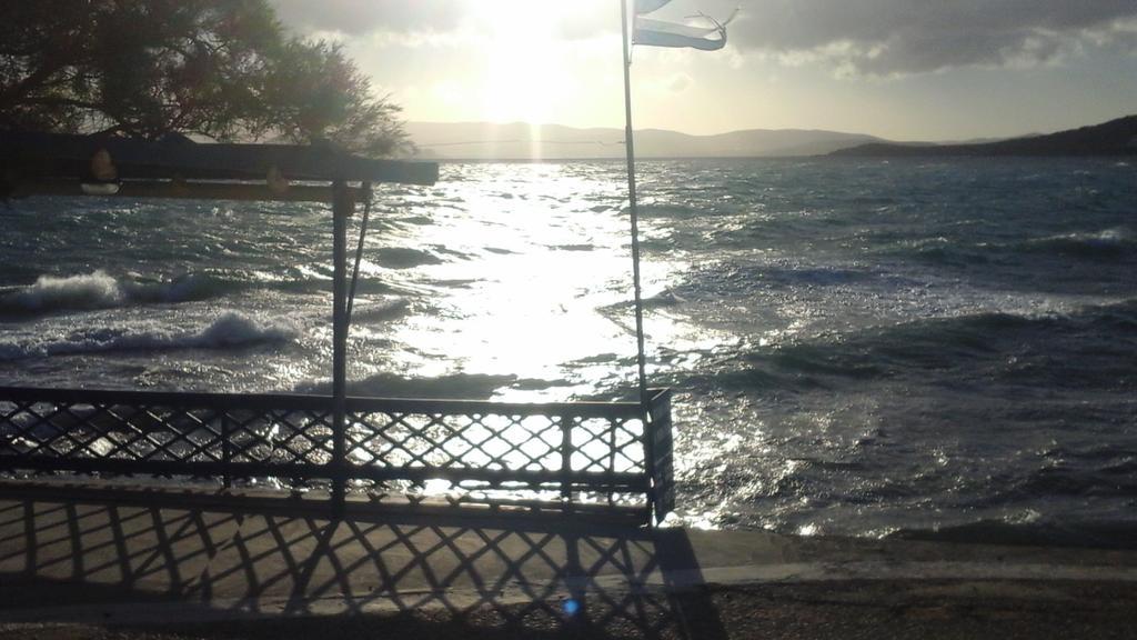 الشقق الفندقية آغيوس بروكوبيوسفي  O Fotis المظهر الخارجي الصورة